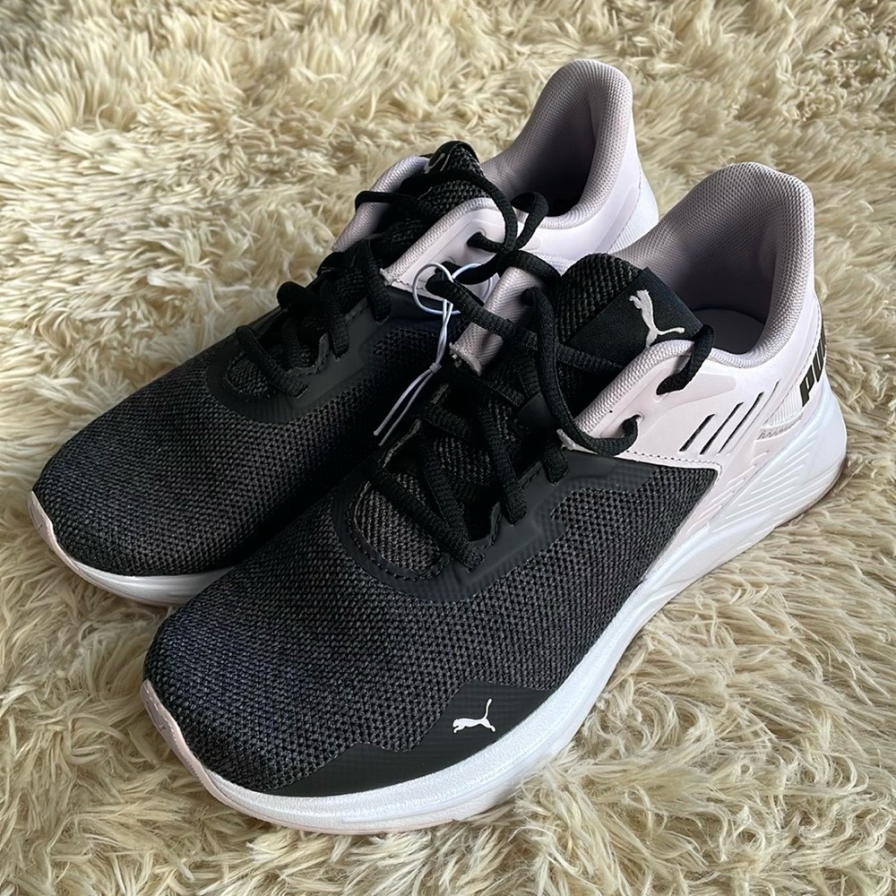 Woman’s Puma Runners Disperse XT2